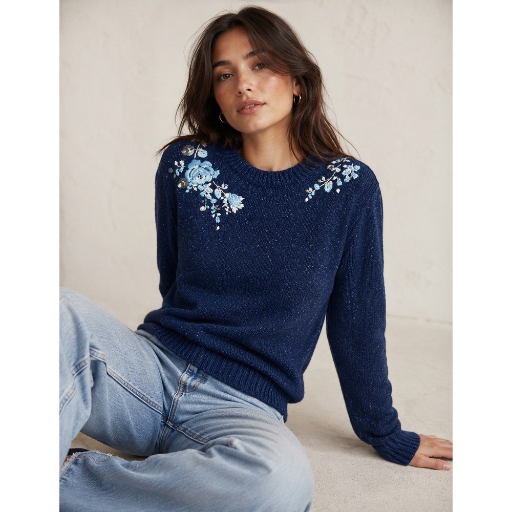 Abercrombie and Fitch Floral Embroidered Heather Navy Knit Sweater Size Small